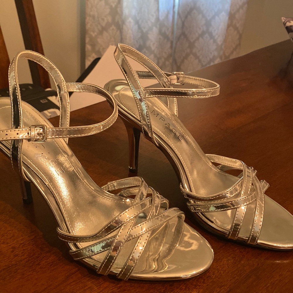 EUC Rampage Silver strapy heels, sz 9